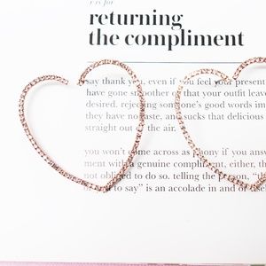 NWT Rose Gold Bling Rhinestone Valentines Hearts